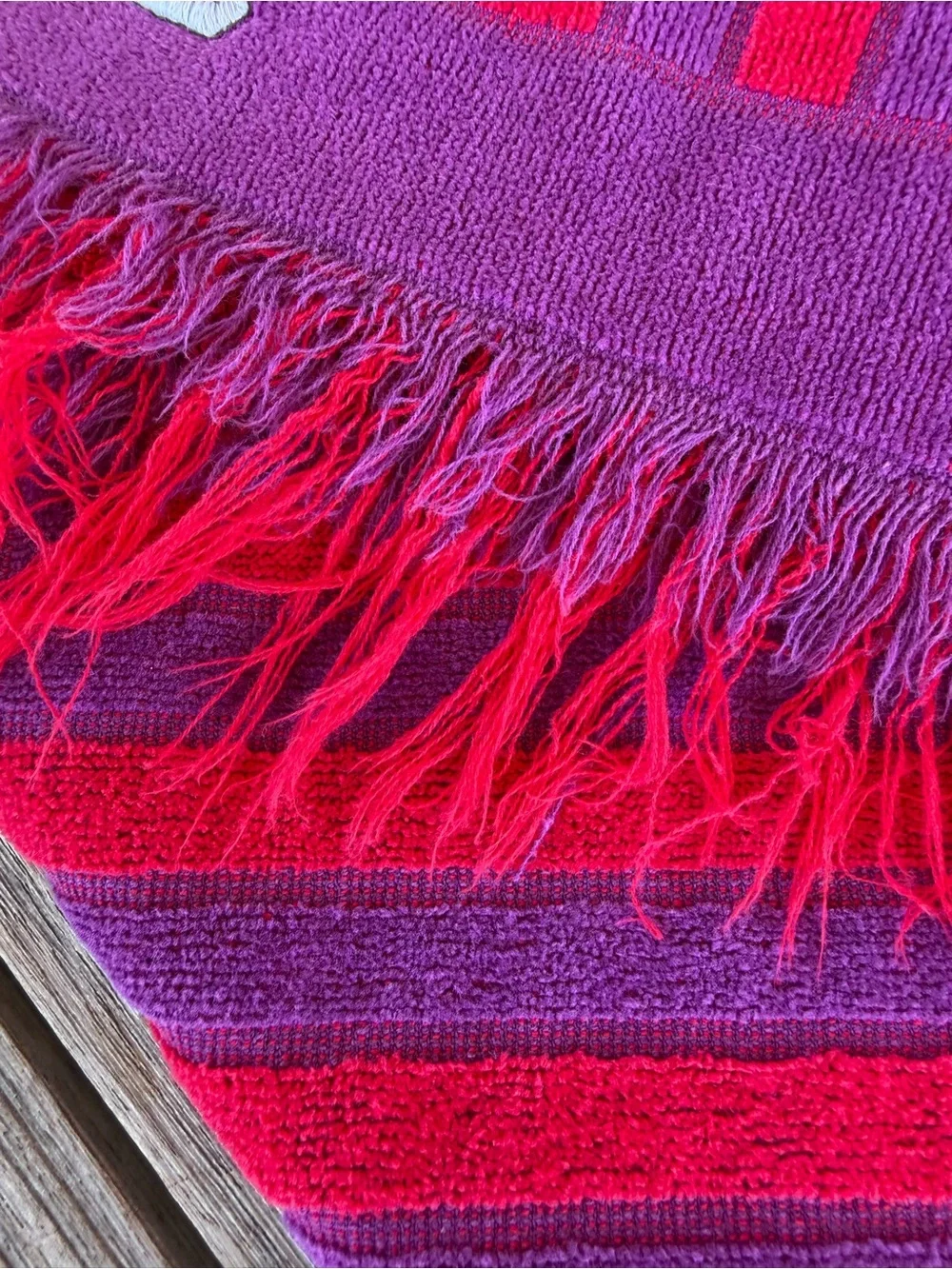 VTG Fieldcrest Yves Saint Laurent YSL Geometric Bath Towel Purple Red Fringe GUC